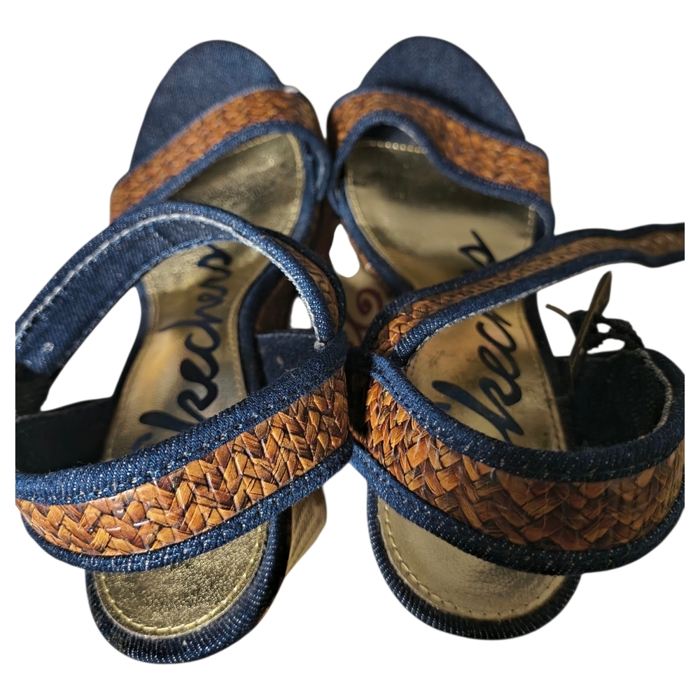 Skechers Women's Navy and Tan Sandals